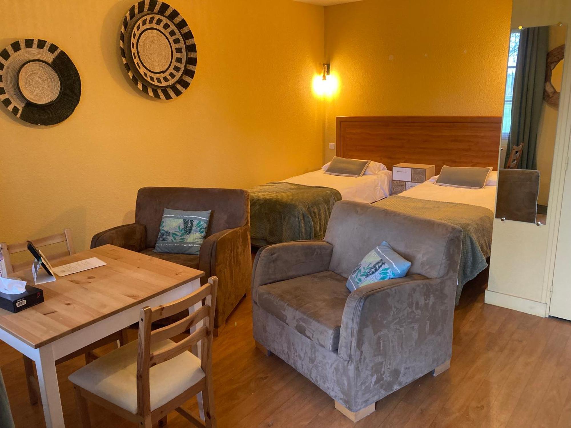 Logis Auberge De Launay Limeray Exterior foto
