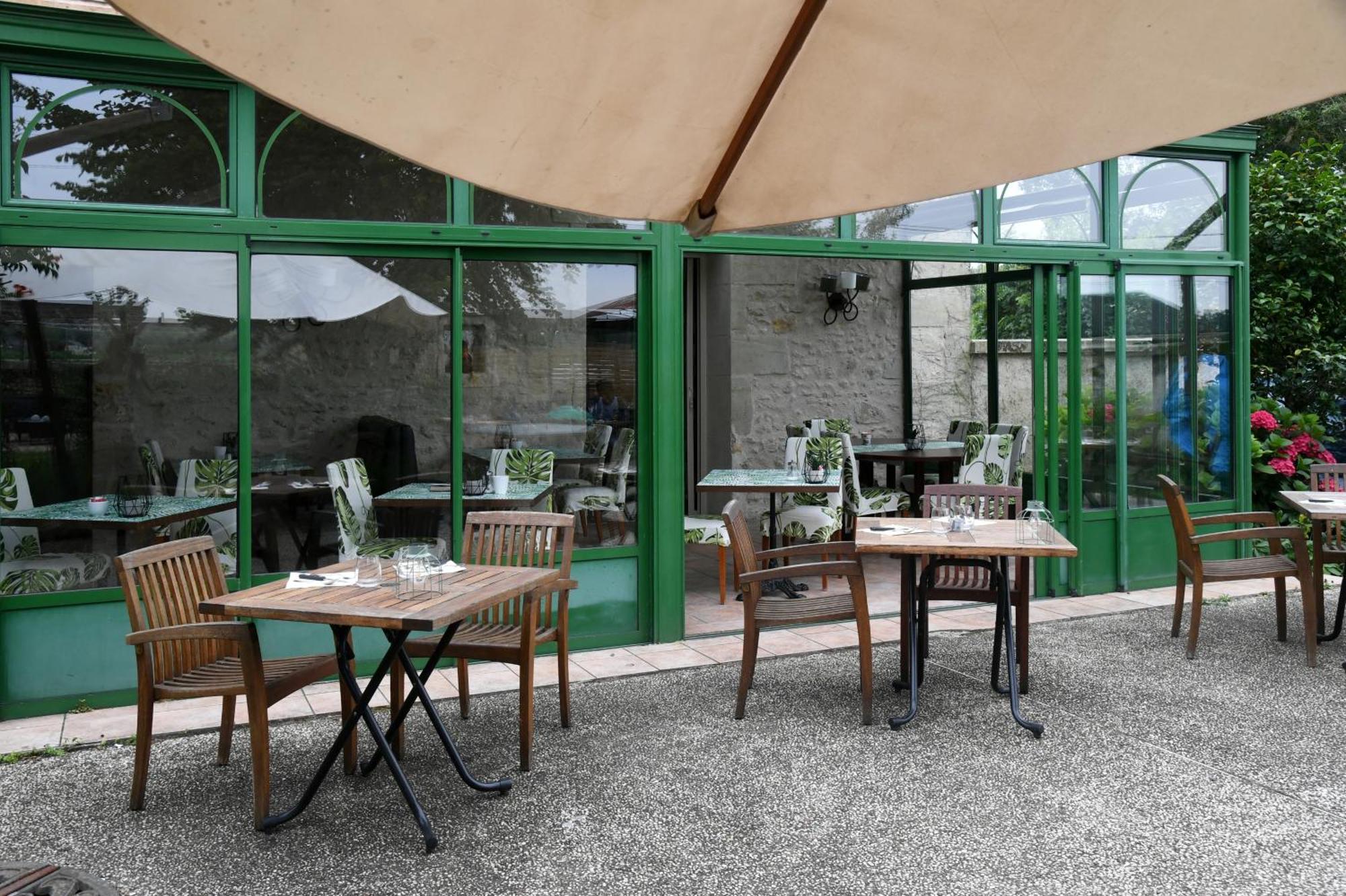 Logis Auberge De Launay Limeray Exterior foto